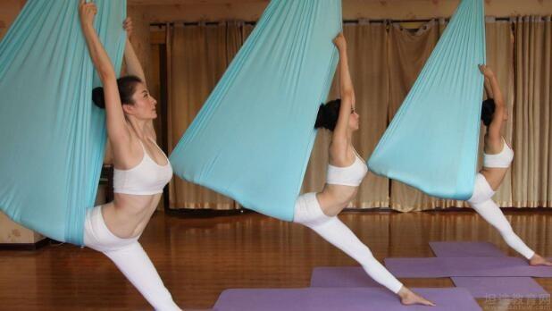 肩颈理疗瑜伽课程_天津理疗挺有名的地方_天津金菲舞蹈肩颈治疗