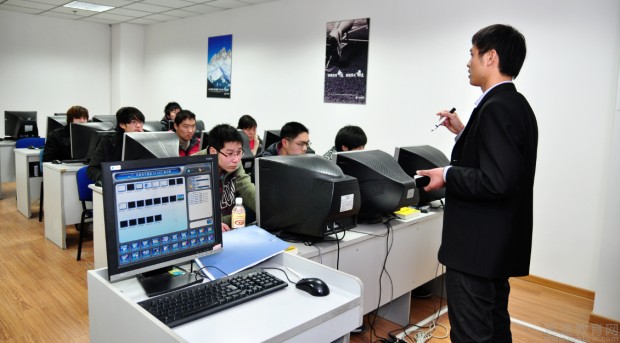 东方博宜计算机培训编程课程
