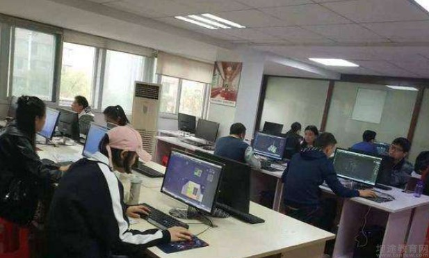 合肥荣博电脑培训学校
