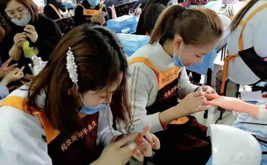 北京良径化妆造型学校