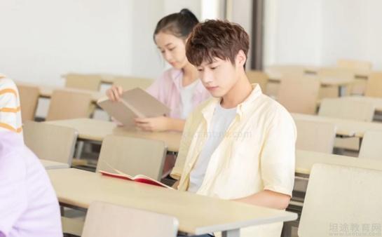 上海新航道雅思VIP班價格_上海新航道雅思核心班費用_新航道托福收費