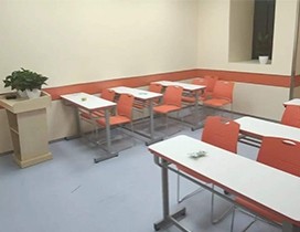 宽敞的大班教室