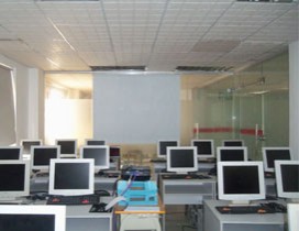 教室3