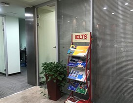 明亮的入口
