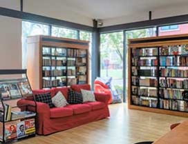 舒适宜人的阅览室