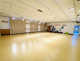 舞蹈练习室2