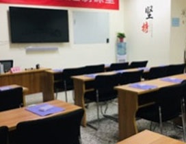 整洁的理论教室
